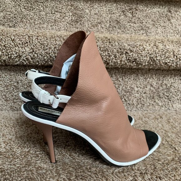 Balenciaga Women's Brown Leather Sling back Open Toe Kitten Heels. - Picture 1 of 12